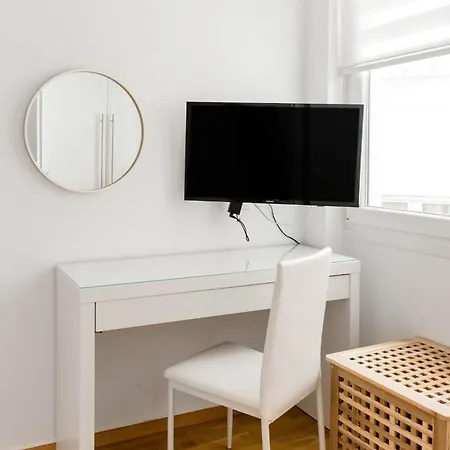 Apartmán Bright And Roomy Apartment, In The Heart Of *